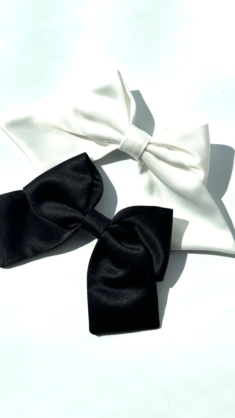 Mini hair bow