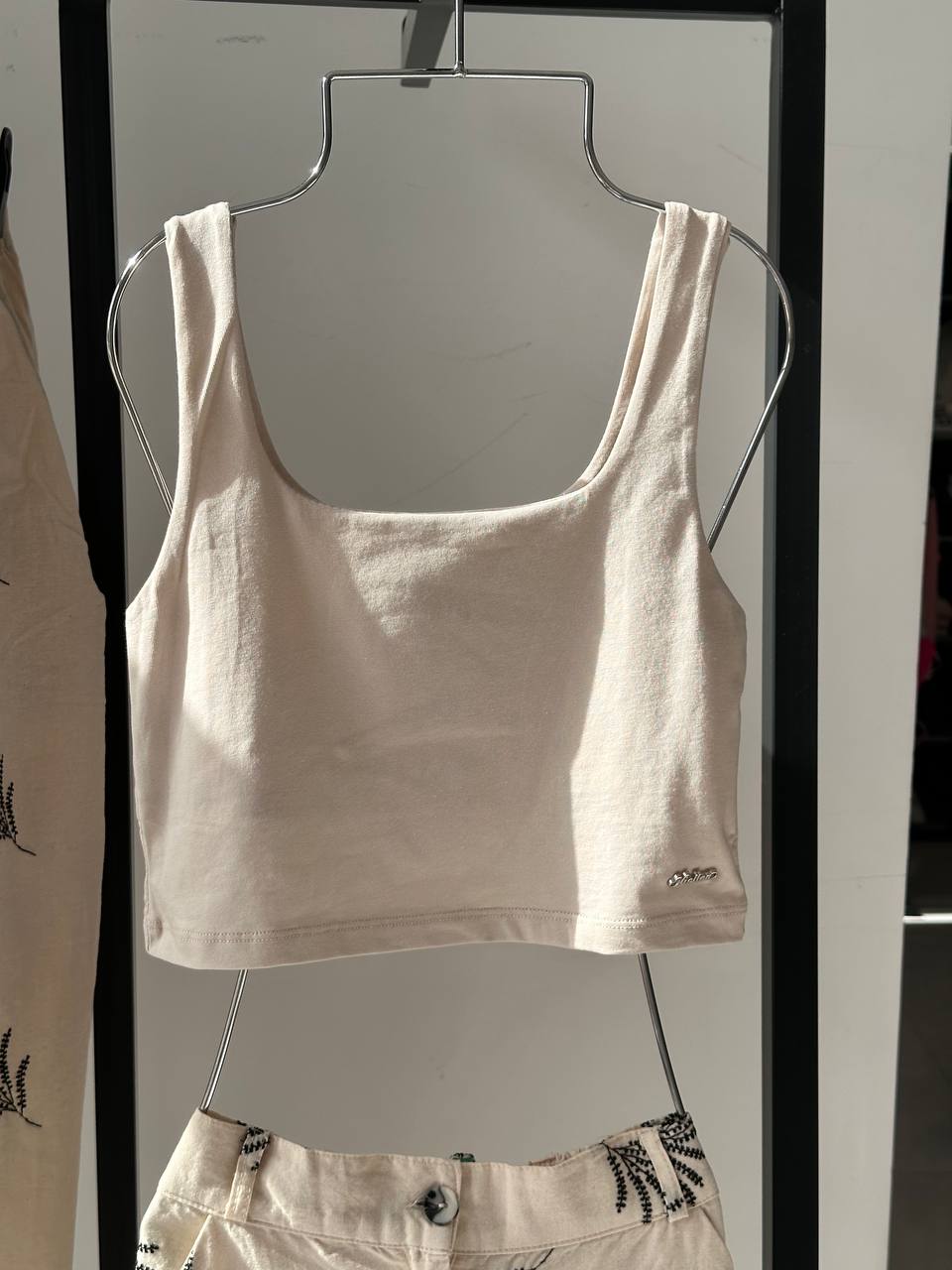 Dreams Girl Top short Beige