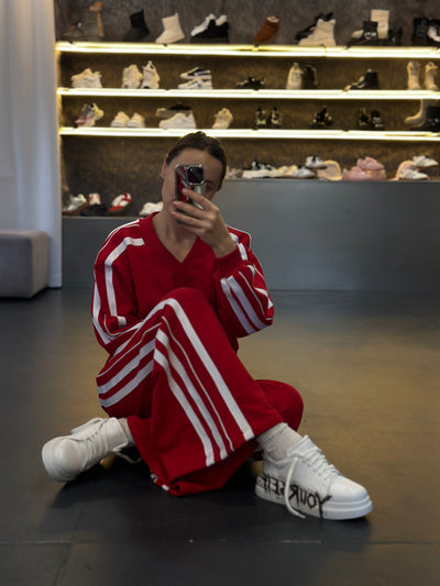 Costume with stripes Red