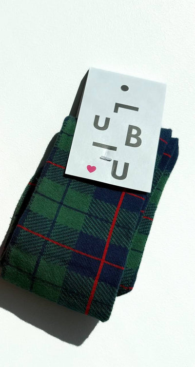 Plaid golfs Green