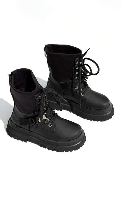 Verona Black Matt