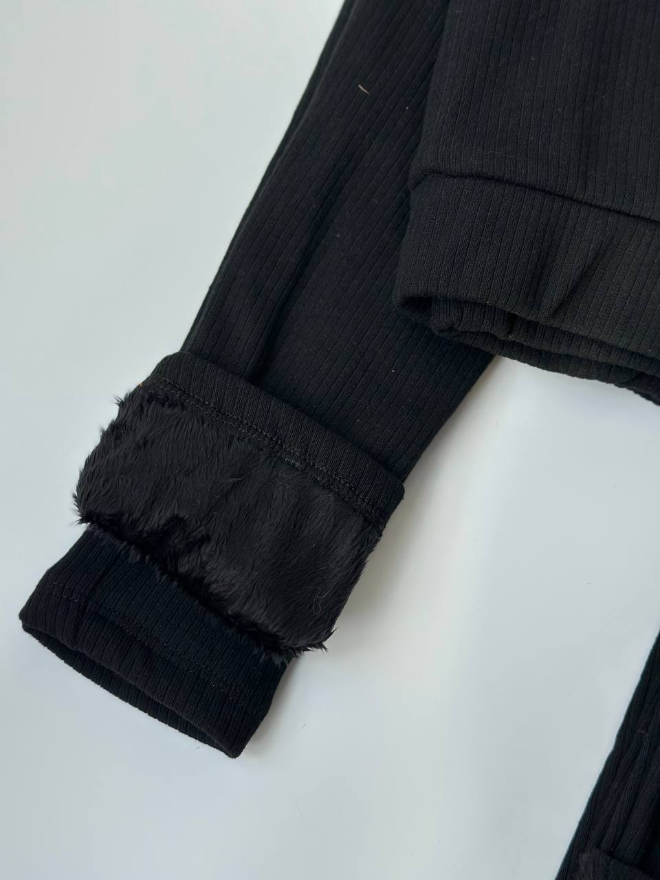 Leggings with a ribbed fur Black