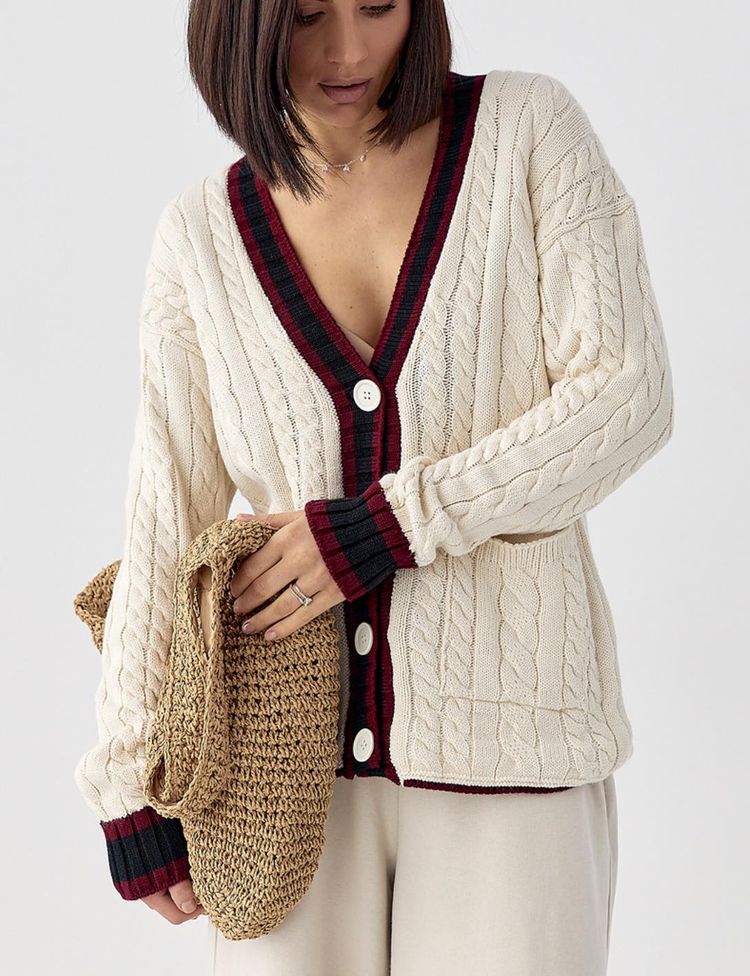 Milk cable cardigan