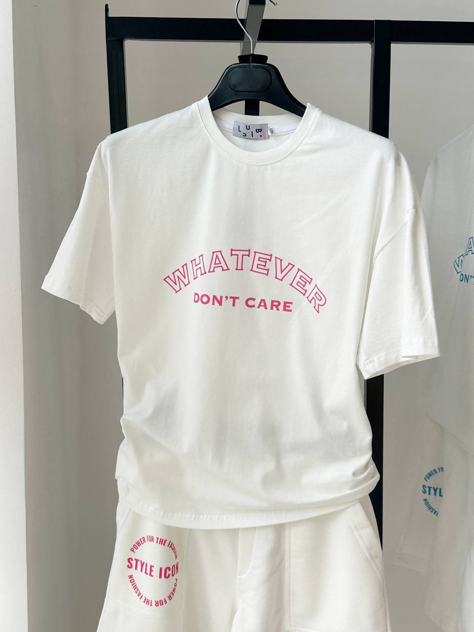 T-shirt per bambini Lublu "Qualunque cosa" Bianco/Rosa