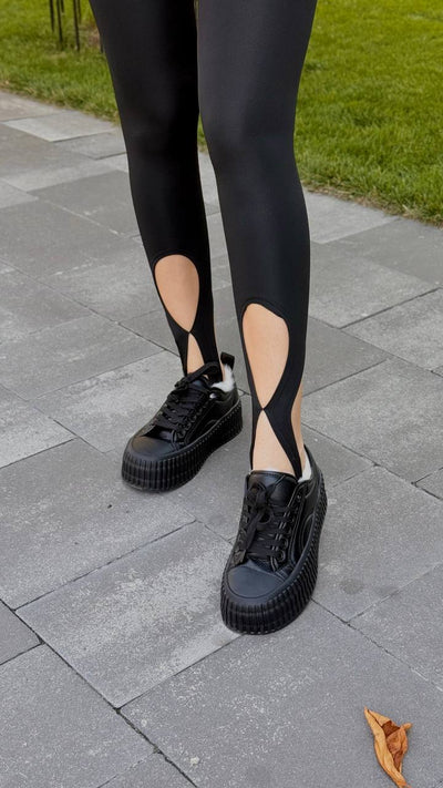 Leggings with straps Black