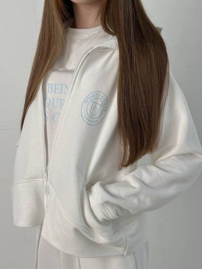 Masterka Sport `25 Milk