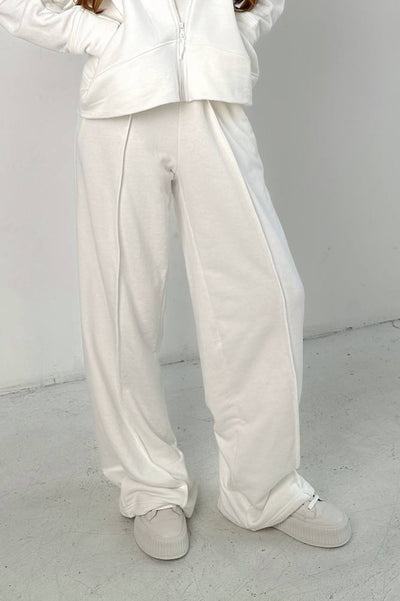 Sport pants `25 Milk