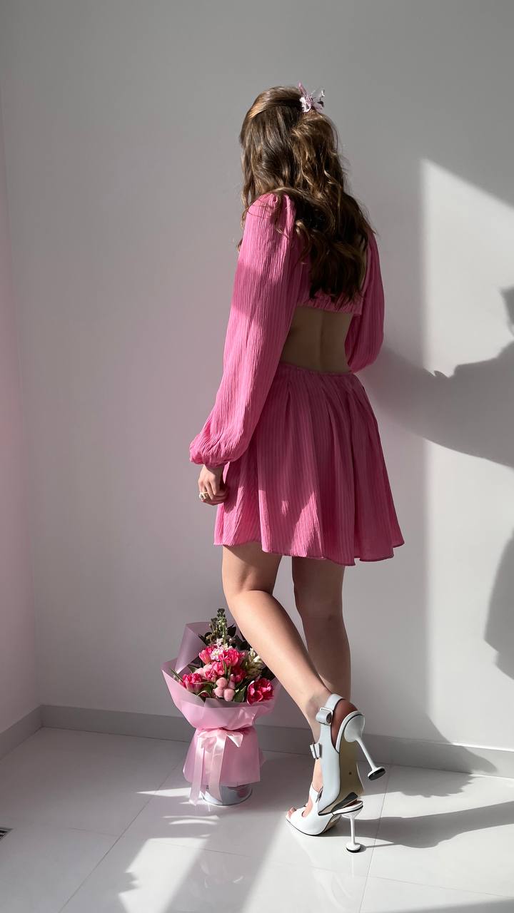 LuBlu Dress with open back Pink