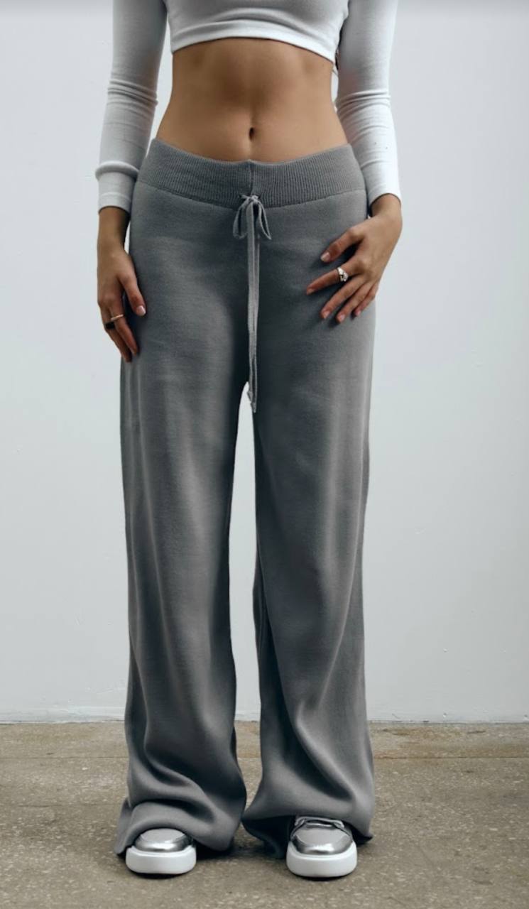 LBL Gray knitted pants