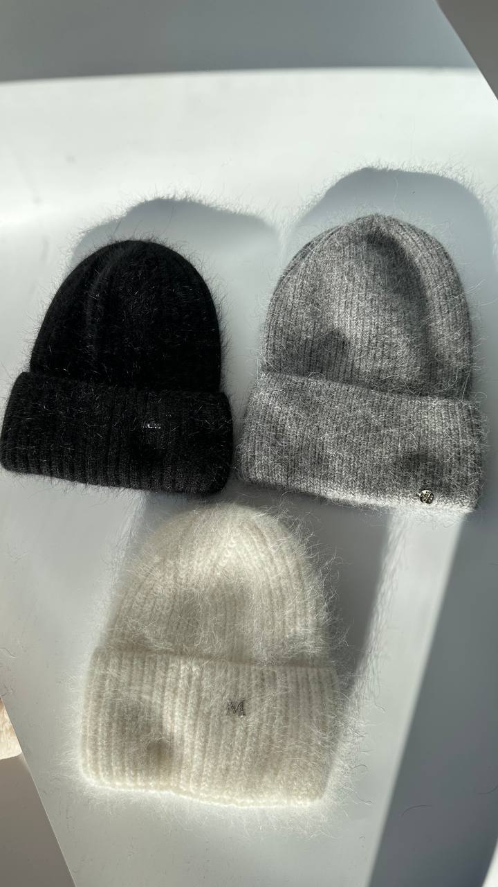 Angora's hat in assortment